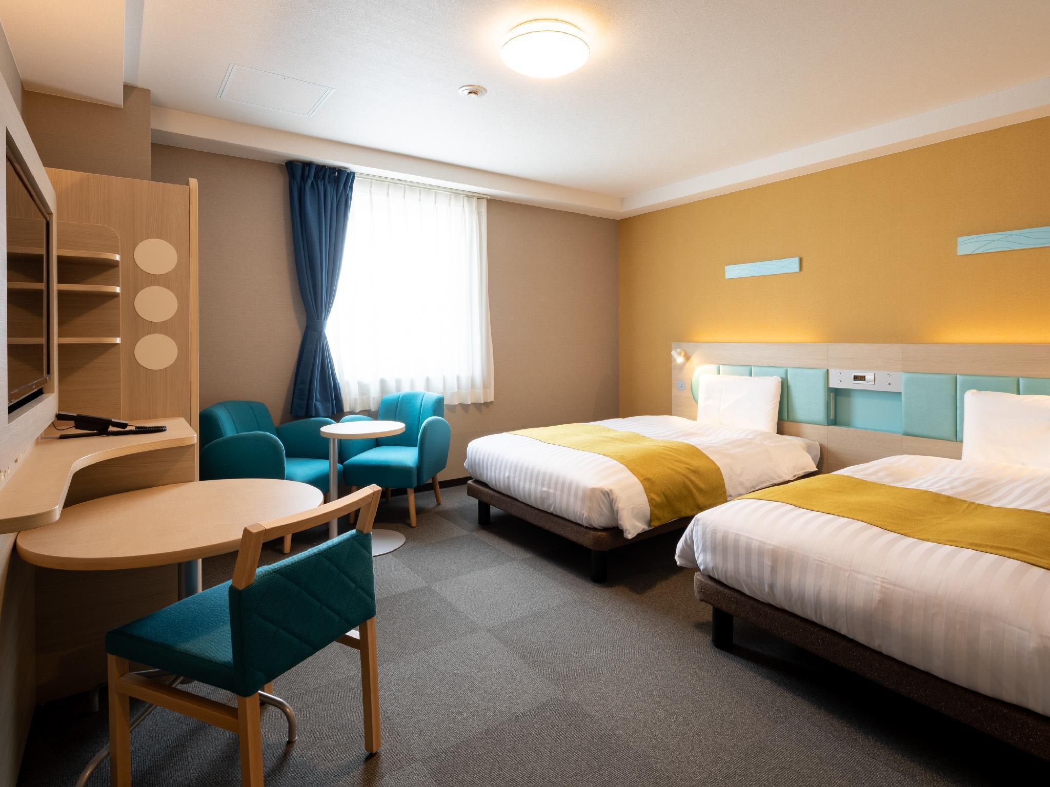 Comfort Hotel Kochi Exteriör bild