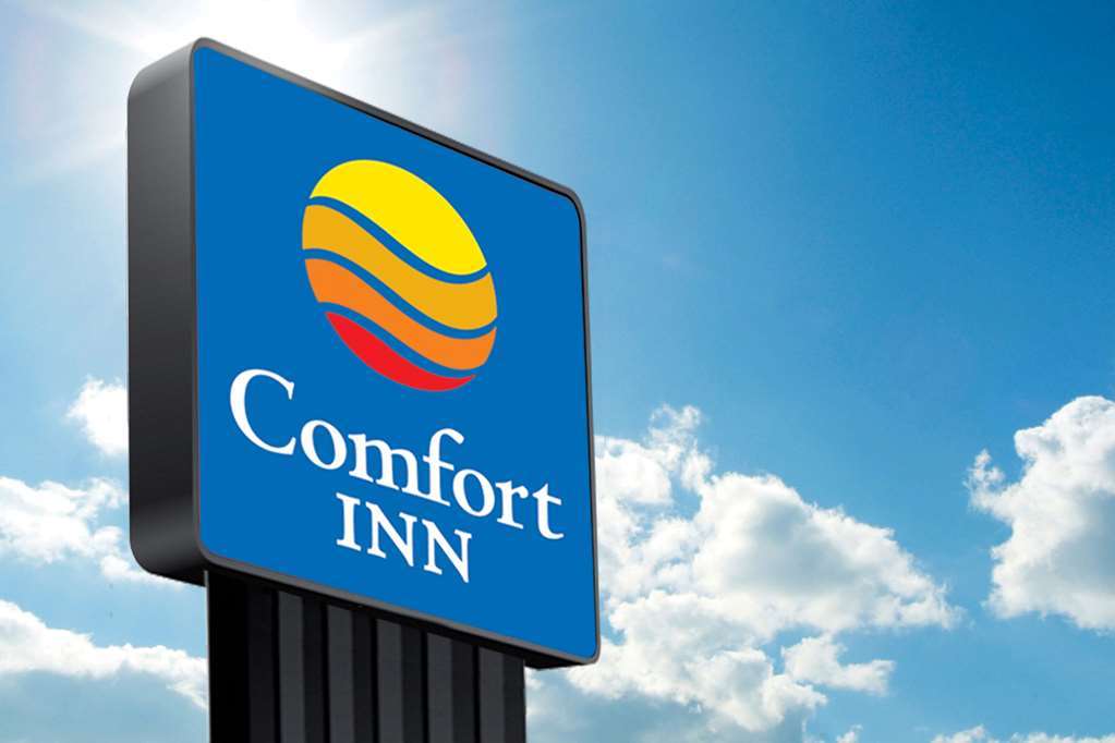 Comfort Hotel Kochi Exteriör bild